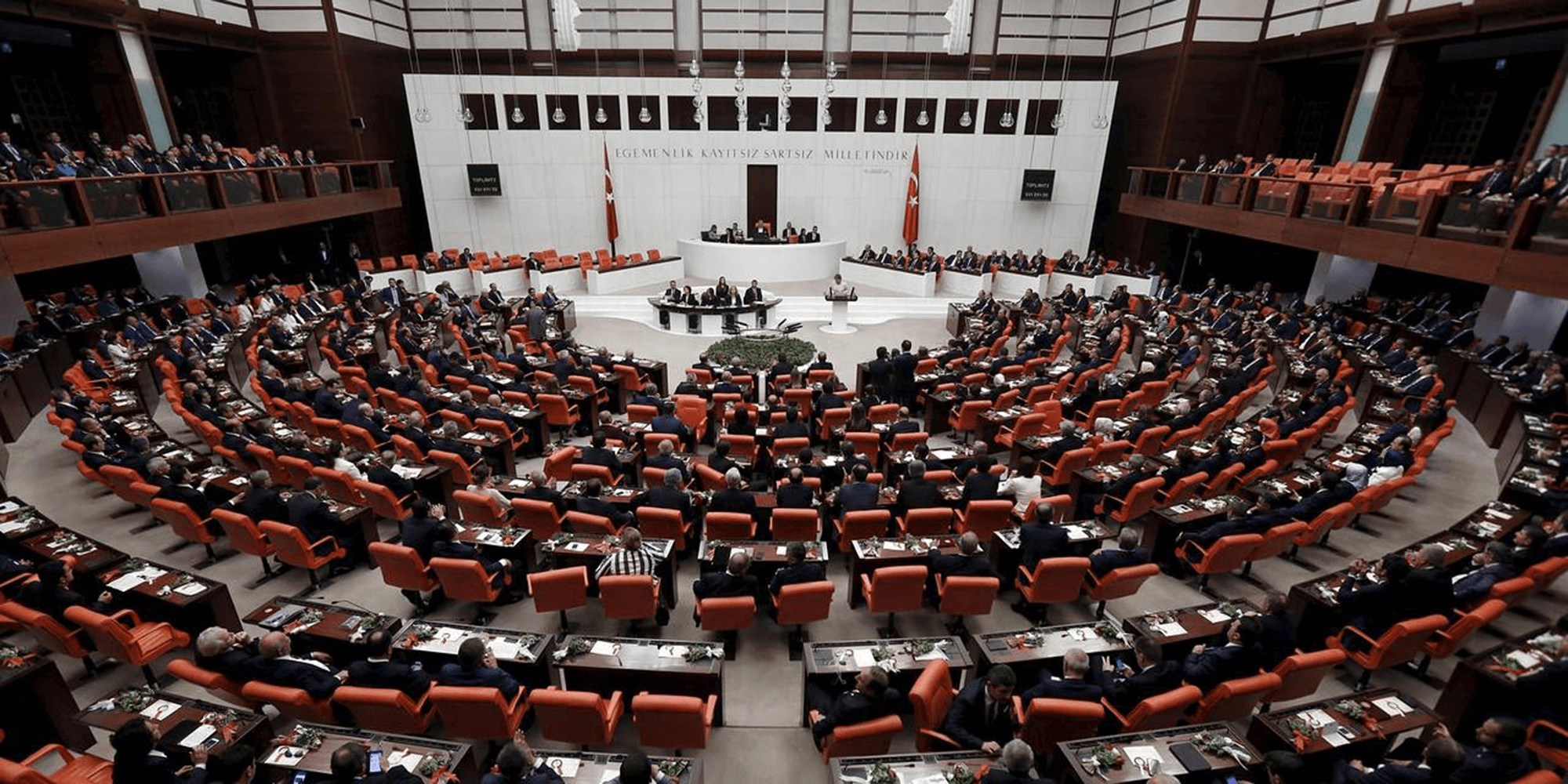 ما التداعيات المحتملة للمصادقة على قانون للتجسس في تركيا؟